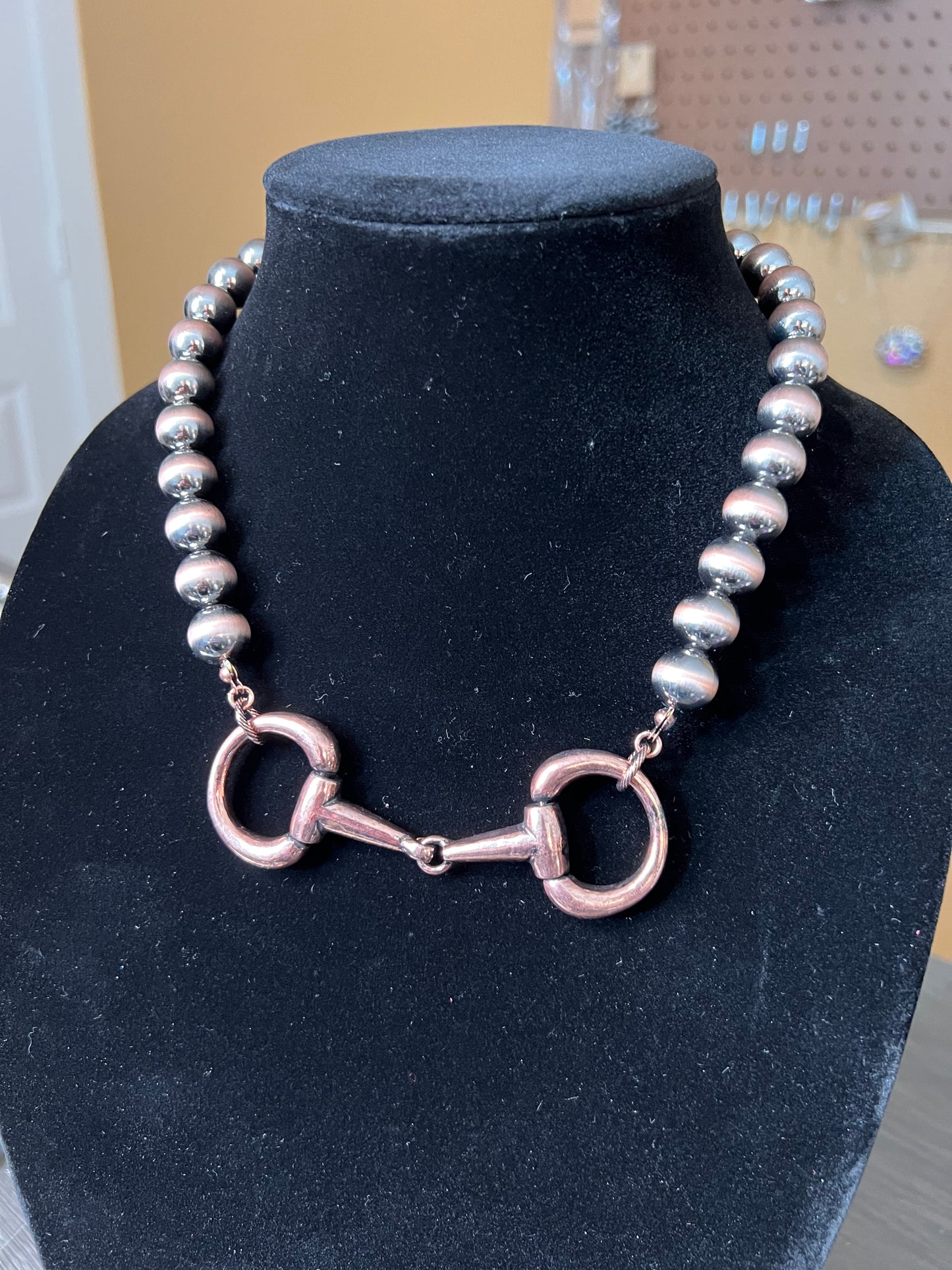 Bronze beaded necklace with Bit