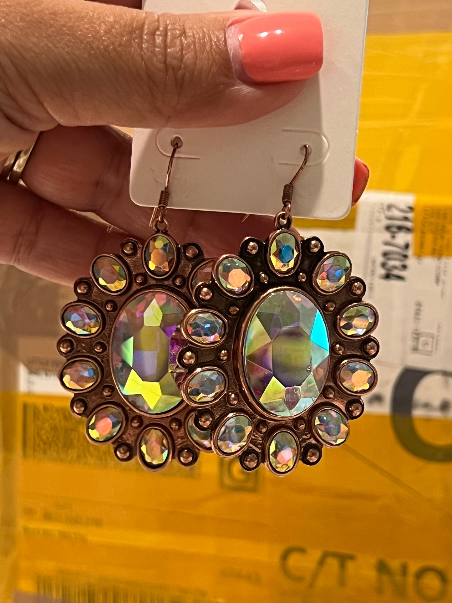 Stunning Cooper Aerodecent stone earrings