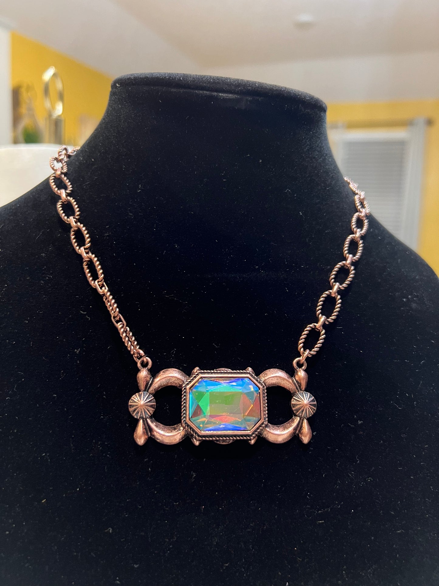 Stunning Bronze necklace w-AB STONE