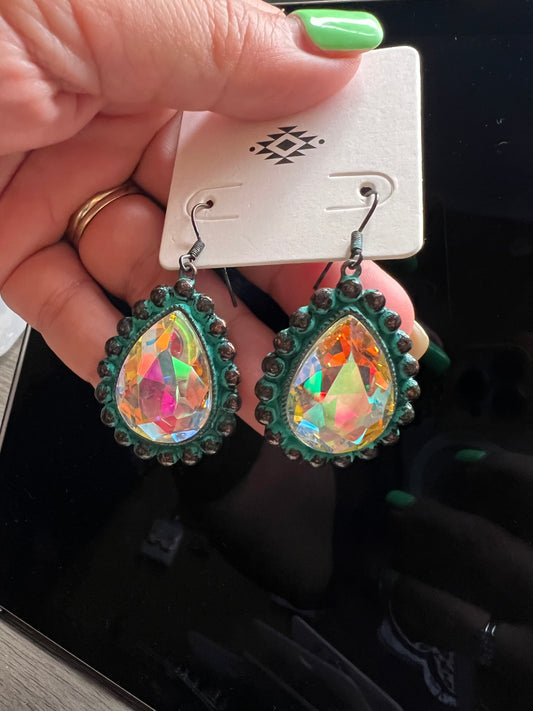 Tear drop green and bronze earrings