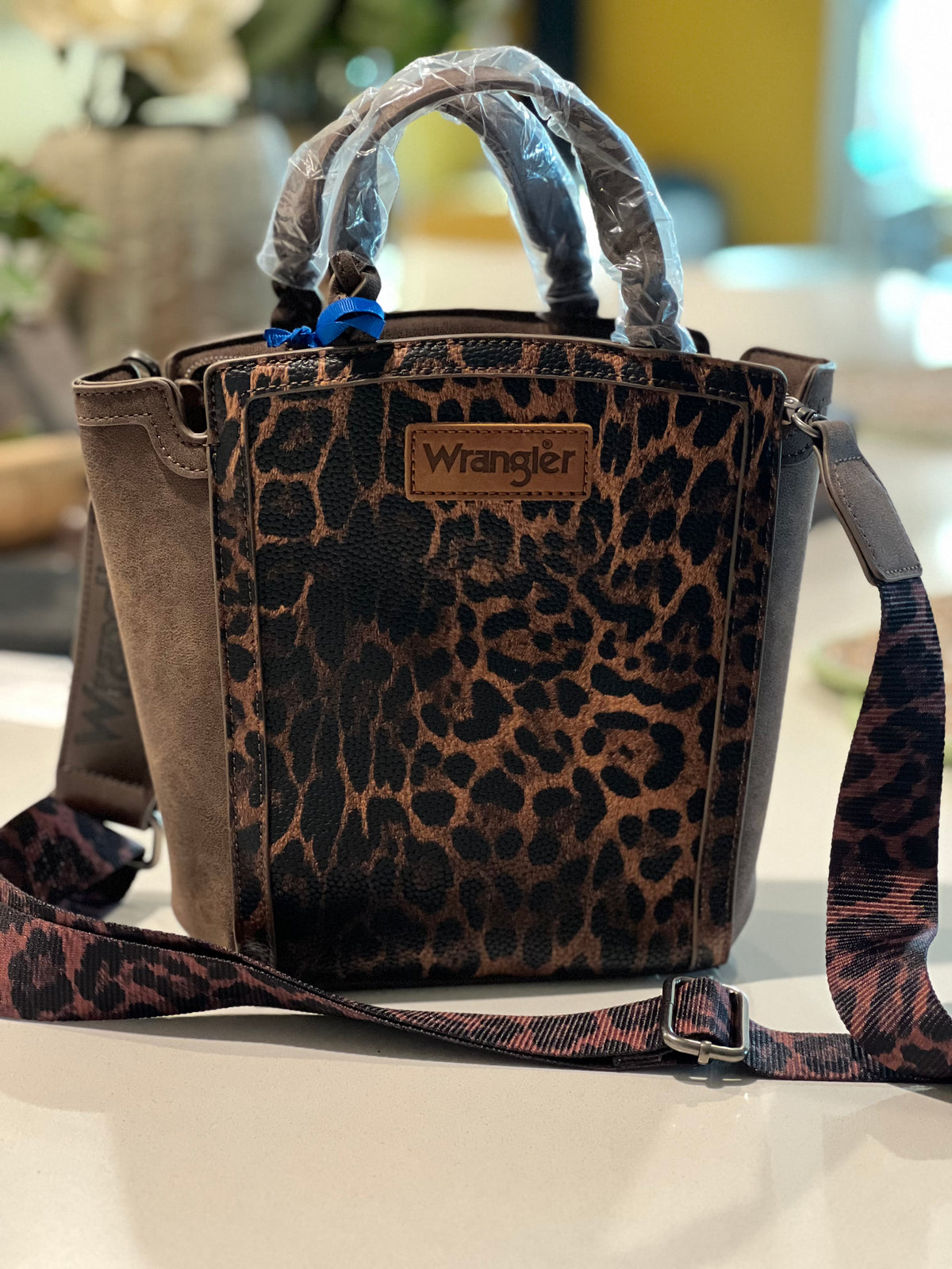Wrangler branded - small leopard crossbody and handbag
