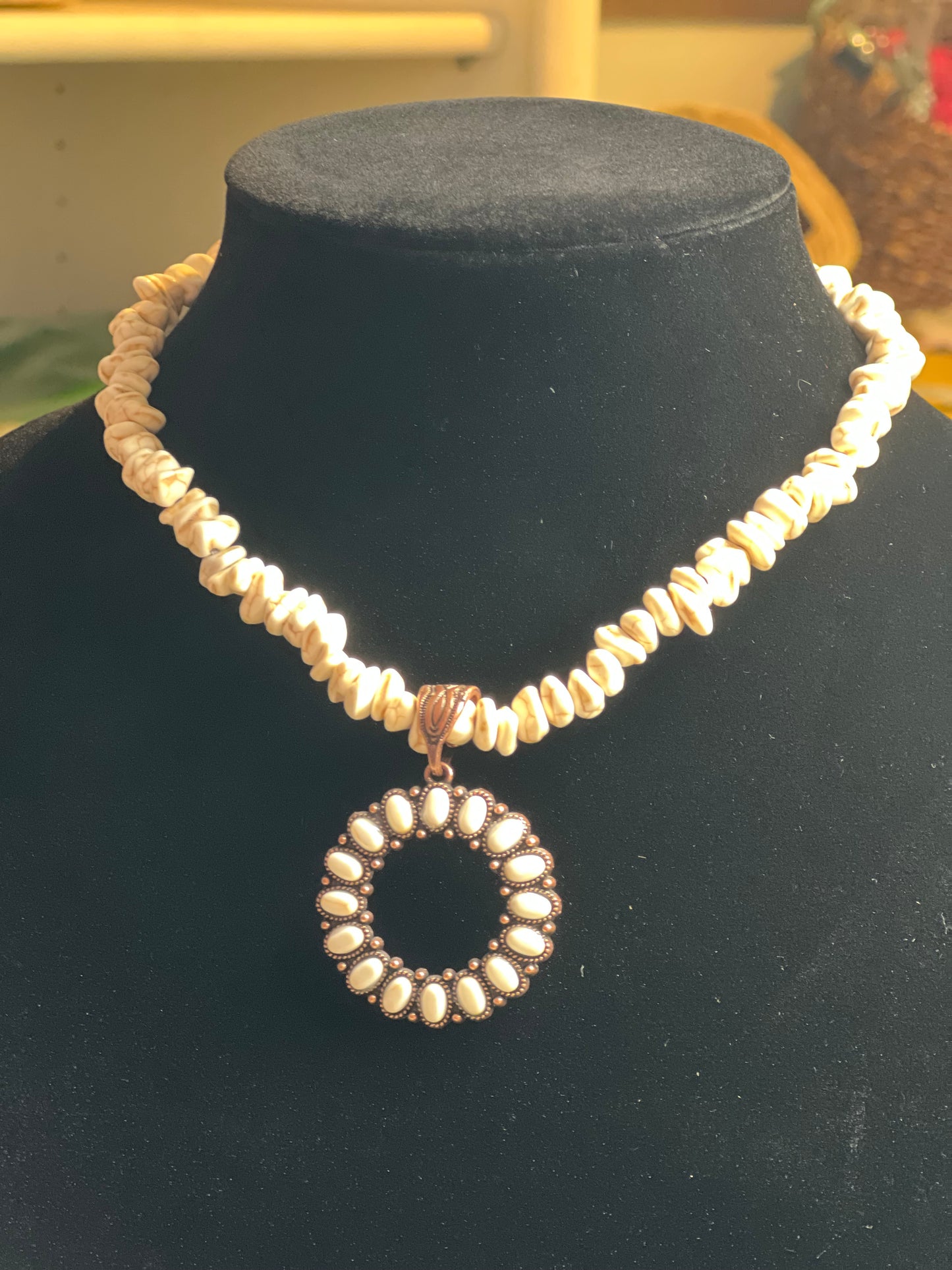 Free Spirit Necklace w/ Stud earrings