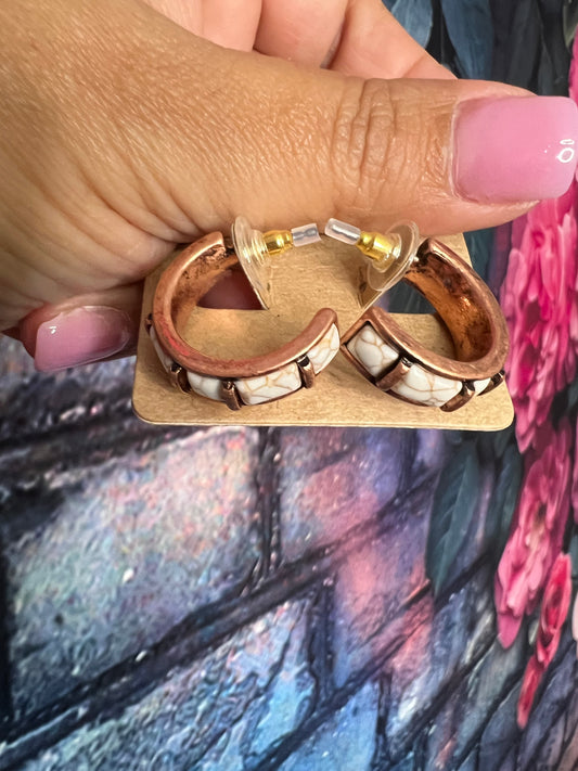 Earrings - Hoop earring