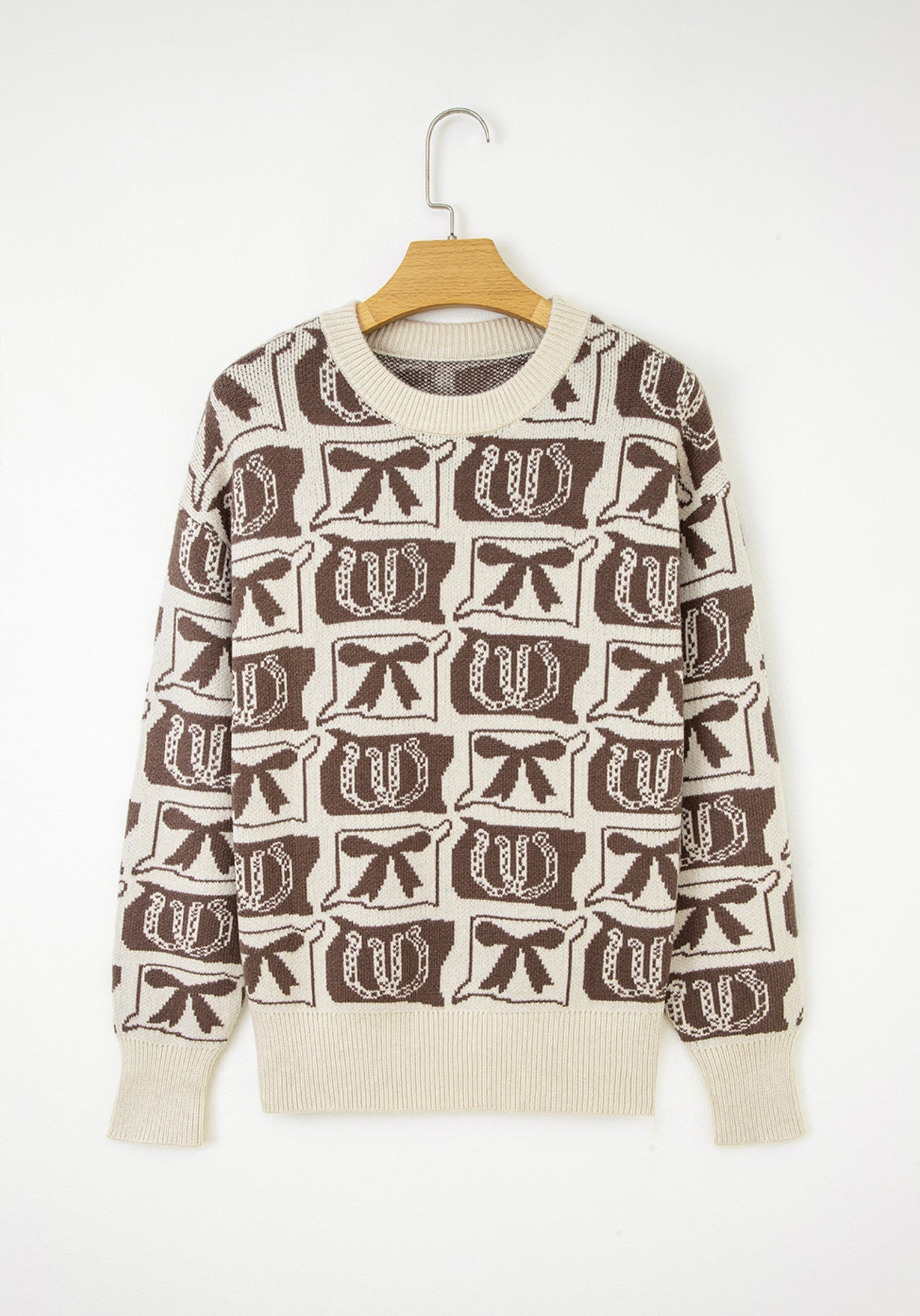 A Western Fashion Print Beauty Sweater