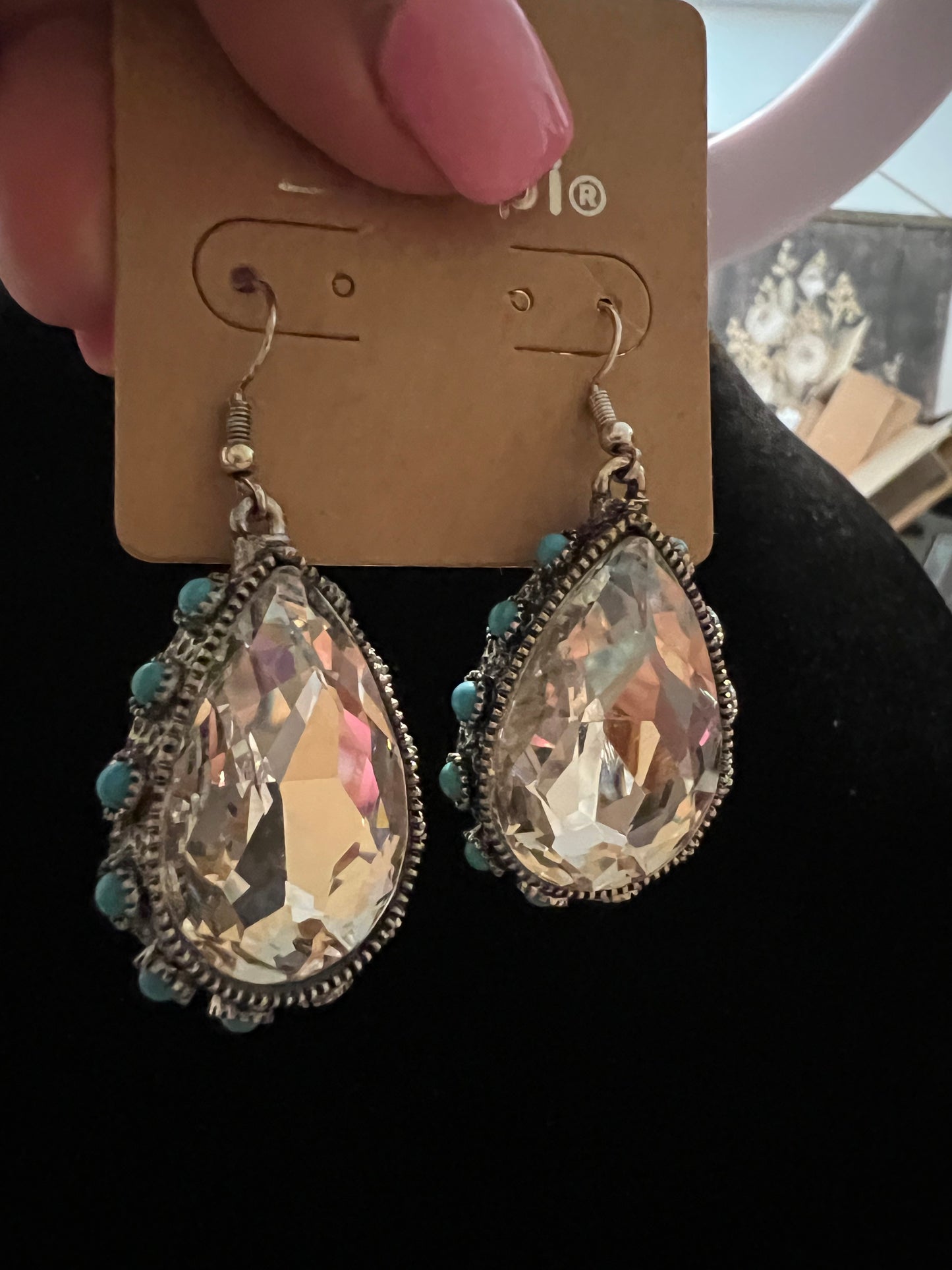 Tear drop clear stone earrings