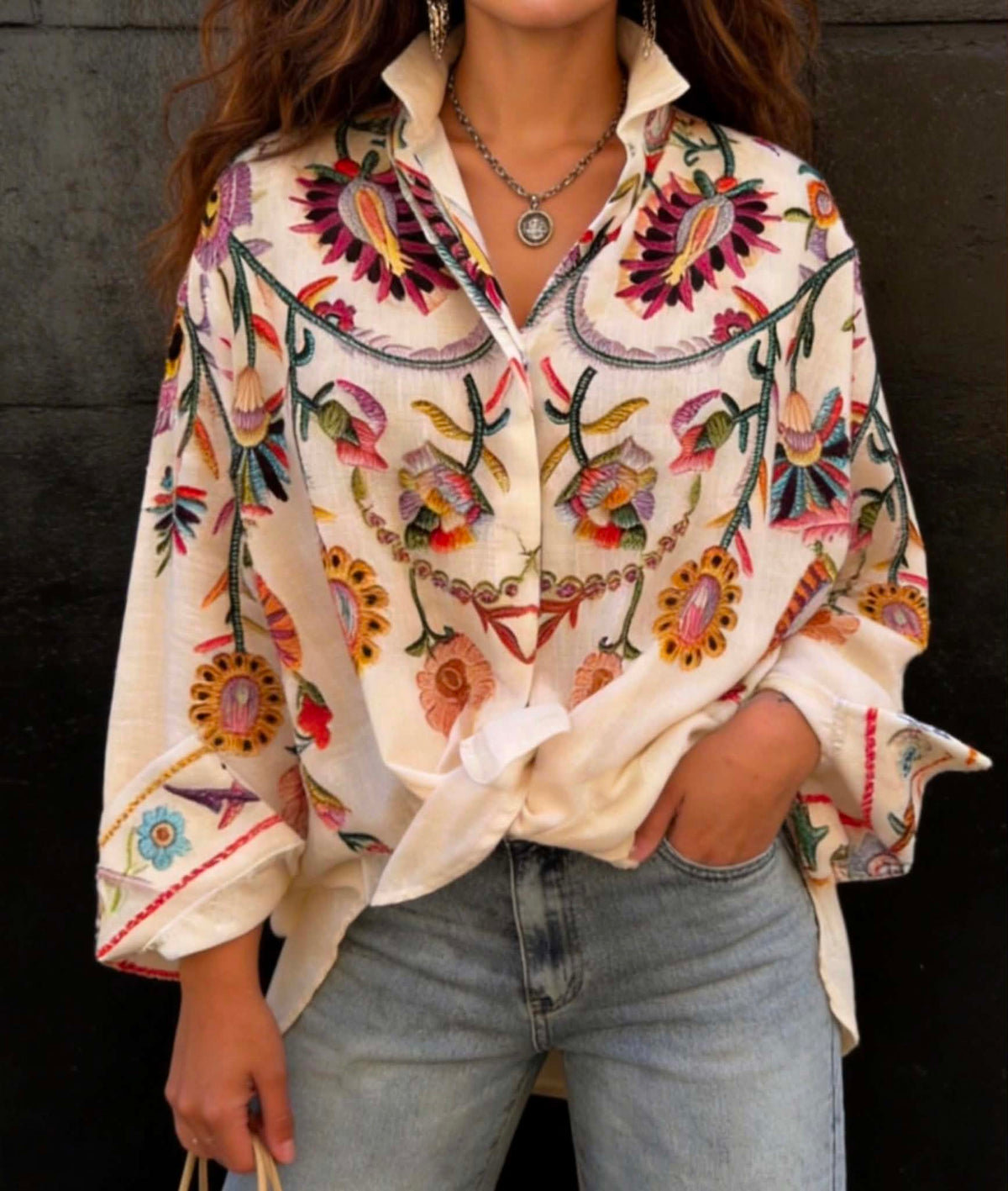 Blouse - Floral trendy button up