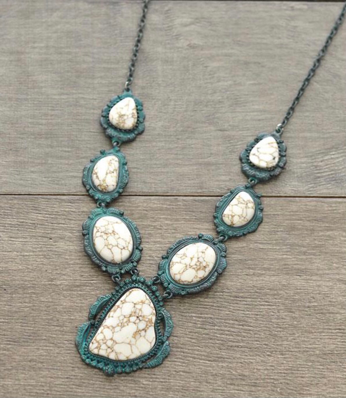 Western Handcraft Turquoise Necklace • Approx: 27"L