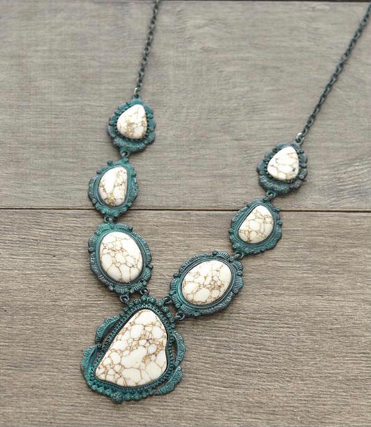 Western Handcraft Turquoise Necklace • Approx: 27"L