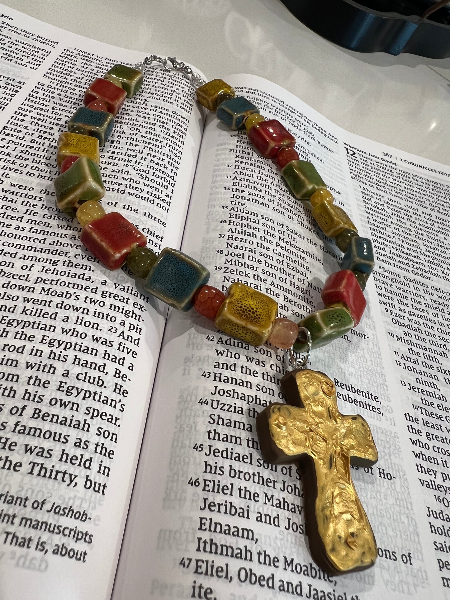 “Fall tones that whisper His faithfulness 🍂”