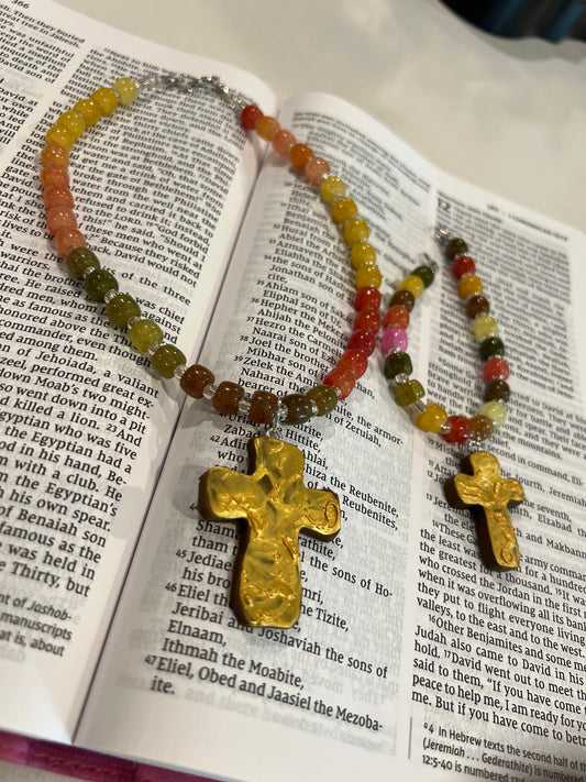 “A luxurious reminder of His artistry, near and dear to the heart 🍂✨”