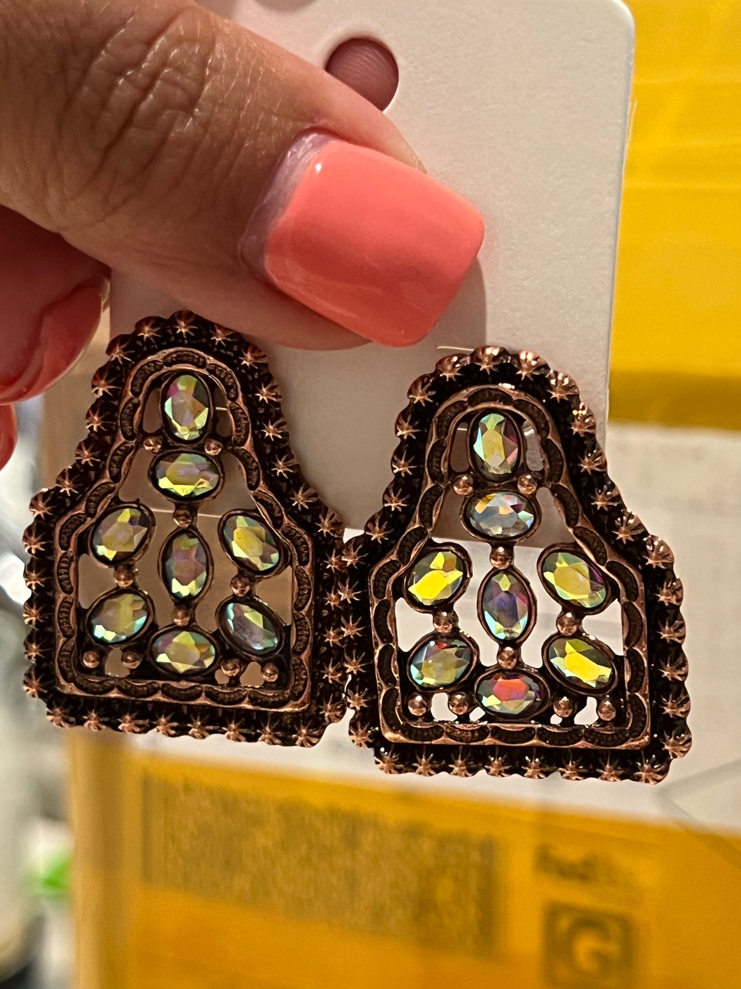 Gorgeous Cooper Aerodecent stone earrings