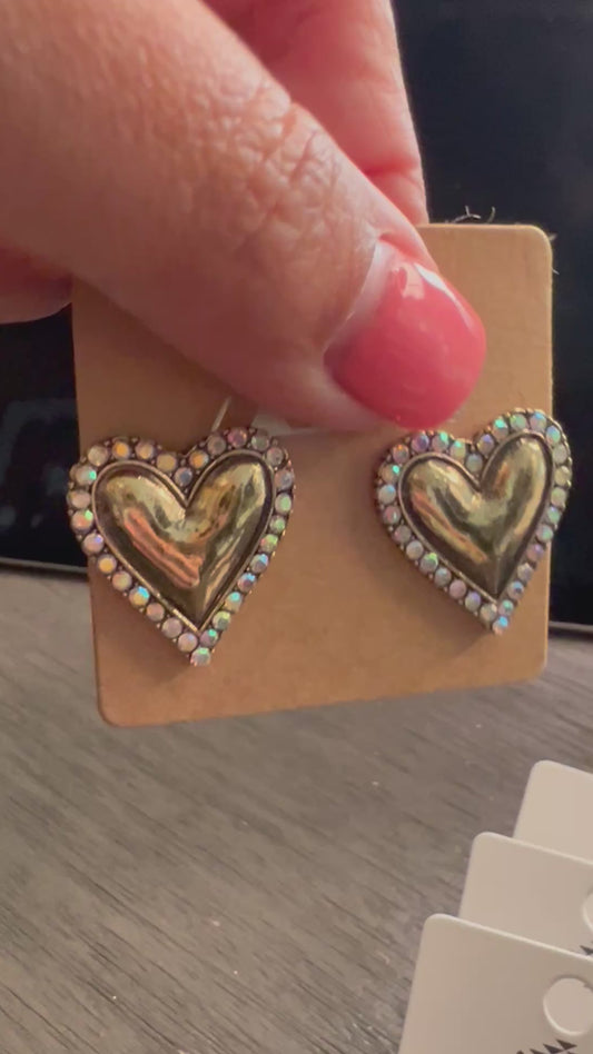 Gold Heart w/outlined stones